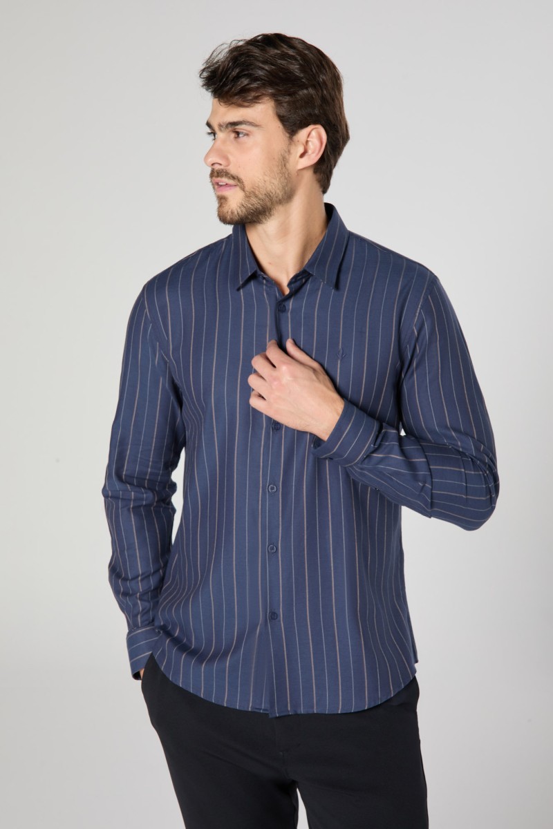 Camisa